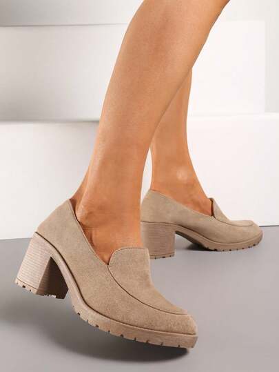 Moccasin-Style Low Platform Heeled Shoes
