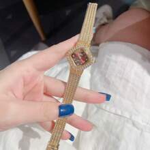 1pc Women's Gold Rhombus Rhinestone Stainless Steel Mesh Band Quartz Watch, 3ATM Water Resistant, Suitable For Daily Wear, Christmas Party, Gift