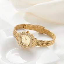 SOCENI 1pc Gold Sliver Luxury Women's Watch Embedded With Diamonds And Square Dial. It Can Be Worn On A Daily Basis, Or For Occasions Such As Parties, Holidays And Outings To Decorate The Wrist. It Is Water Resistant Up To 30m.