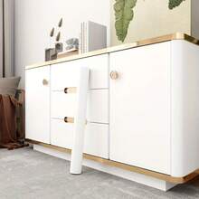 1卷哑光纯色自粘壁纸,耐油乙烯基材质,适用于厨房橱柜、家具翻新和DIY家居装饰,可用于壁纸、房间装饰、卧室装饰、浴室装饰、客厅装饰、厨房装饰、房间装饰、客厅装饰、家居装饰、墙面艺术等。 - 彩色 - 查看 4