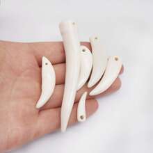 30Pcs White Plastic Wolf Teeth Charms - Gothic Necklace Pendant, Bohemian Bracelet Jewelry Findings For Crafters & Designers