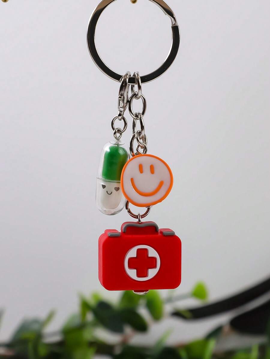 1 Set Fashion Cute 3D Nurse Uniform, Medical Kit, Nurse Hat, Nurse Mug, Needle Silicone Keychain, Smiling Face Pill Charm Keychain, Bag Hanging Decor, Key/Car Key Cute Accessory, Nurses Day Gift Car Accessories Bag Charm Backpack For School