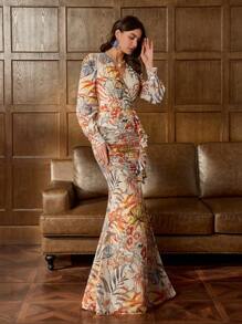 Luxury Floral Chiffon Evening Gown With Layered Ruffles & Side Slit – Elegance For Red Carpet Events, Black-Tie Dinners, Weddings, Art Gallery Openings, And High-End Social Gatherings