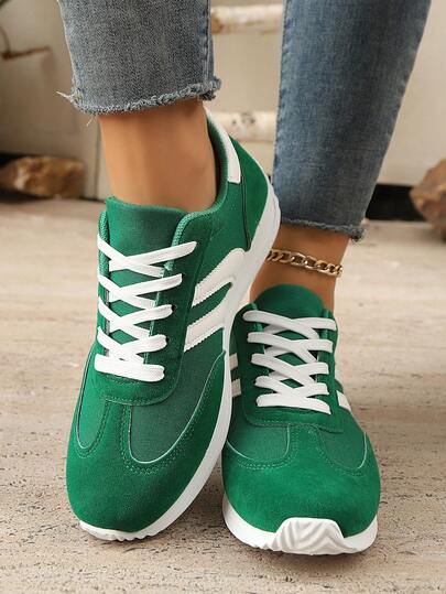 女士时尚绿色运动鞋，白色鞋带，橡胶鞋底 - 适合所有季节的休闲低帮运动鞋，舒适的步行鞋|休闲鞋|橡胶鞋底运动鞋