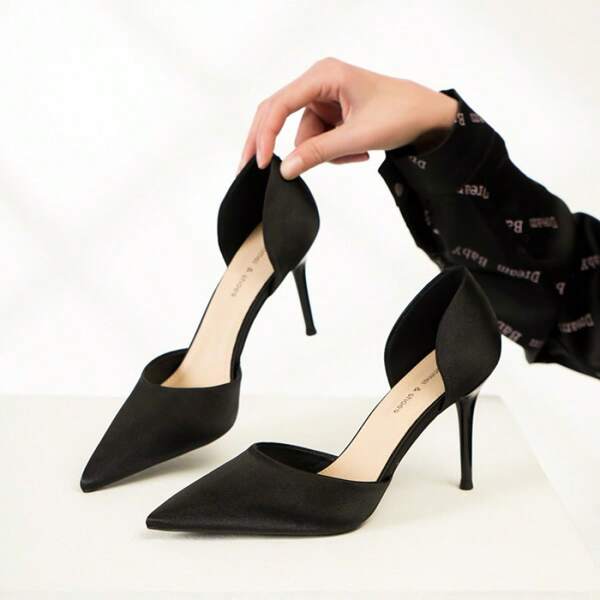 Looks de bureau premium : Escarpins en soie respirants avec semelle anatomique