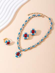 这套首饰包含1条项链、1对耳环和1枚戒指，完美诠释了优雅与奢华。项链采用蓝白几何链环设计，散发着精致的气息。无论是出席正式场合，还是为日常穿着增添一抹时尚气息，这套首饰都能让您成为众人瞩目的焦点，彰显您的独特魅力。 - 彩色 - 查看 9