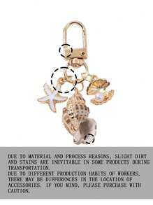 Natural Asymmetrical Seashells, Starfish, Conch & Starfish Bags, Love Buckle Design, Wallet Pendant Decoration Charm Bridesmaid Gift Summer Accessories Beach Vacation Pendant Decoration Ocean Starfish Shell Keychain Details & Charming Accessories Suitable For Women'S Ideal Vacation Daily Use, More Popular With Fashion People Summer Beach Accessories, Ideal Gift For Mother. Car Accessories Bag Charm School