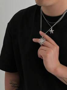 3pcs/Set Retro Exaggerated Face & Sun Pendant Necklace Set, Stylish Unisex - Silver - View 2