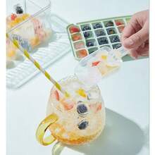 1pc Pressure Ice Cube Tray Mold With Lid, Ice Cube Maker With Ice Scoop For Home Use - Green - View 7