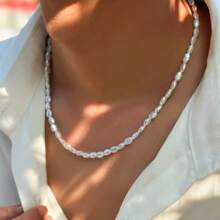 1 Pc Men's Baroque Asymmetrical Faux Pearl ABS Resin Summer Fashion Necklace
