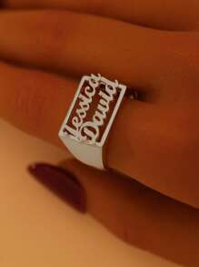 Bague personnalisée en acier inoxydable au design anglais minimaliste. Cadeau parfait pour la Saint-Valentin, Halloween, Noël. Cadeau idéal pour les amants, amis, mamans, papas. Or, élégant, coloré, vintage, simple, unisexe, décontracté, mignon, personnalisé, unique. Cadeau idéal pour lui, cadeau idéal pour elle, elle, petit ami, petite amie, papa, maman, famille, amis, pour les anniversaires, pour les graduations, pour le bal de promo, pour les fêtes