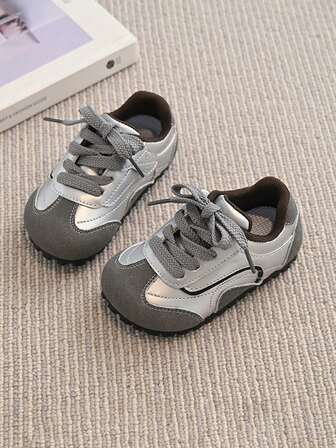 1 双男女款休闲 T 条纹系带平底运动鞋，柔软舒适，适合所有季节