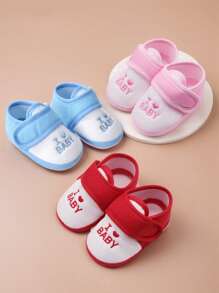 1Pair New Born Non-Slip Baby Walking Shoes Cute Love Baby Letter Shoes First Walkers For Gift
