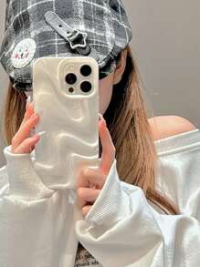 1pc Premium Minimalist Faux Pearl White 3D Wave Pattern Phone Case Compatible With IPhone 16 Pro Max/16/16 Pro/16 Plus/15/15 Pro Max/15 Pro/11/12/13/14 Pro Max/11 Pro/11 Pro Max/12 Pro/12 Pro Max/13 Pro/13 Pro Max/14 Pro/14 Pro Max/16 Pro Max/16/16 Pro/16 Plus/12 Mini/13 Mini, Minimalist Creative Soft Case