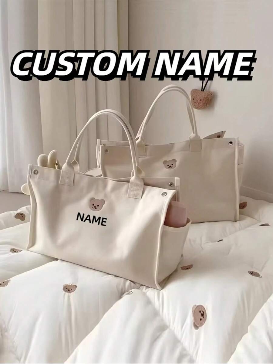 Bolso de tote grande de mamá con capacidad personalizada, nuevo bolso de lona multiusos para salidas y maternidad con diseño bordado de oso, bolso ligero y versátil para viajes al aire libre, regalo personalizable con letra - Beis - Ver 1