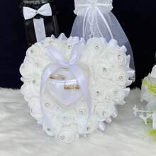1 pieza Caja de anillo con forma de corazón romántica con rosa decorativa y rhinestones - cada centro de flor está decorado con piedras de cristal premium, adecuado para cualquier boda