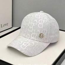 1 pieza Gorra de béisbol con letra de jacquard y logo de M de strass para mujer, moda casual y versátil adecuada para el uso diario
