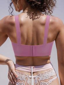 Set de 1 pieza de ropa interior sexy de encaje rojo sin aros para mujeres, que realza el busto y aprieta la Bottom para evitar el descolgamiento, ropa interior navideña