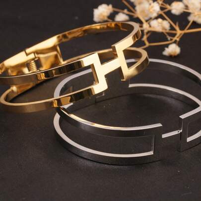 1pc Stainless Steel Gold/Silver Plated Hollow Bangle Bracelet, Fashionable Versatile & Personalized, Suitable For Women's Daily Wear, Parties, Gifts For Friends/Girlfriend