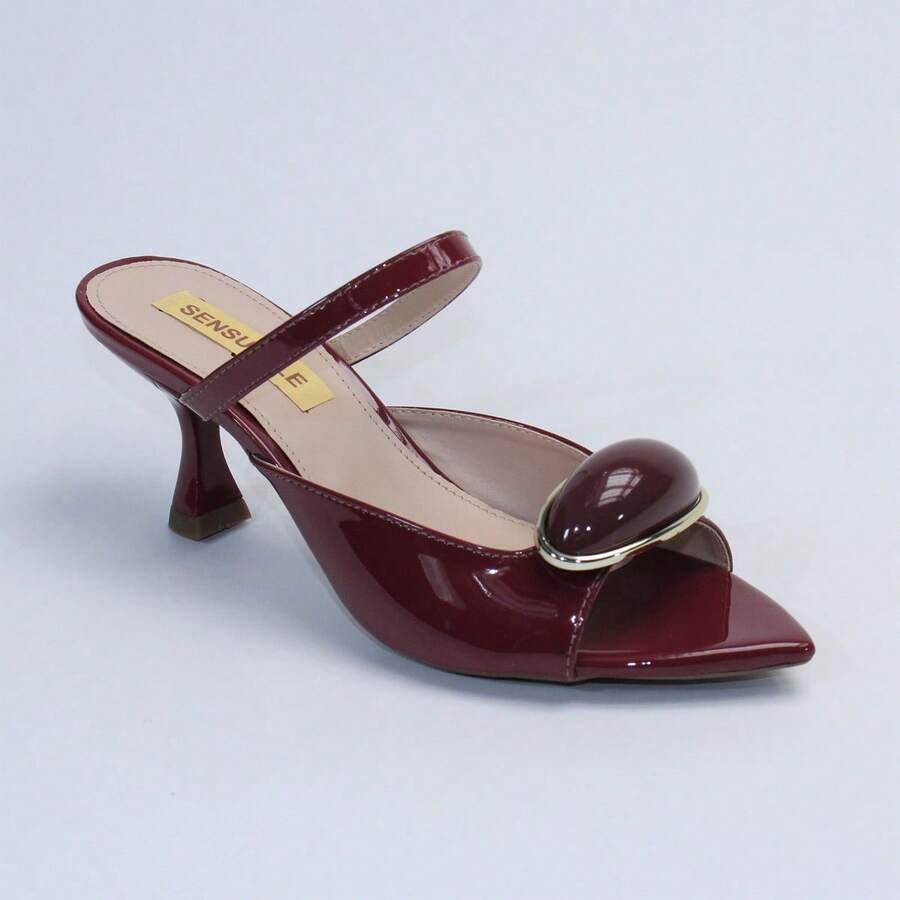 Tamanco Feminino Bico Folha Pedraria Salto Médio Verniz Elegante Confortável Macio Leve Casual Moda - Vermelho Vinho - Visão 1