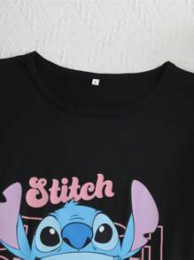Disney Conjunto de pijama de 2 piezas con estampado de dibujos animados, Stitch, autorizado, de mujer. Incluye top de manga corta y cuello redondo, y pantalones. Confeccionado en tela de punto cómoda para uso en el hogar. Estilo casual elegante y romántico, ideal para vacaciones.