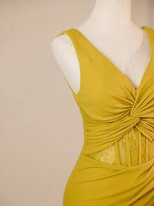 Women's Sleeveless V-Neck Twisted Dignified Elegant Corset Split Thigh Formal Dress, Bridesmaid Dress For Outdoor Wedding Party - Yellow - View 3