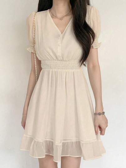 女士纯色 V 领网眼荷叶边短袖前腰纽扣修身连衣裙