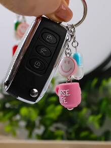 1 Set Fashion Cute 3D Nurse Uniform, Medical Kit, Nurse Hat, Nurse Mug, Needle Silicone Keychain, Smiling Face Pill Charm Keychain, Bag Hanging Decor, Key/Car Key Cute Accessory, Nurses Day Gift Car Accessories Bag Charm Backpack For School