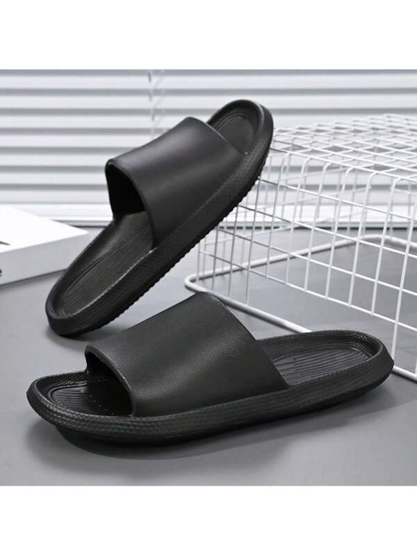 New Fashion Men's Summer Lightweight Anti-Slip Slippers, Comfortable Slouchy Slippers, Fashionable Indoor Dual-Purpose Slippers
