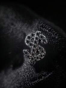 1pc Dollar Sign Men Earring, Unique Hip Hop Style - View 3