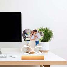 Customized Heart-Shaped Couple Photo And Text Special, Fine Crafted Minimalist Acrylic LED Wooden Base Lamp Gift, Couple Photo Frame, Mother's Day, Birthday, Children's Day, Graduation Ceremony, Wedding, Housewarming, Living Room, Bedroom, Office, Tea Room, Home, Bathroom, Dining Room, Father's Day Personalized Photo Collage Gift