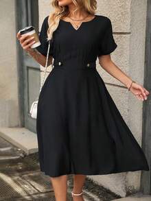 Plus Size Women Hollow Out Sleeve Simple Mini Dress, Casual Everyday - Black - View 2