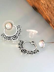 1 Paar vintage minimalistischer Ohrringe mit Cut Out Blume und Mondstein für Frauen, umkehrbares Design