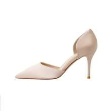 Looks de bureau premium : Escarpins en soie respirants avec semelle anatomique