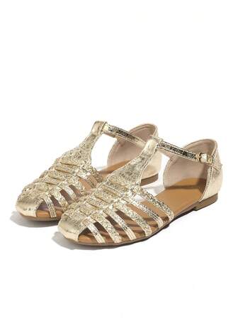 여성 홀로우 아웃 T-스트랩 발목 스트랩 샌들 닫힌 발가락 플랫 슈즈 엮은 캐주얼 여름 비치 슬립온 샌들