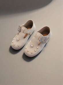 1 Pair Girls Rounded Toe Rivet, Pearl, Rhinestone Detail PU Leather Hook And Loop Shoes, Suitable For Daily Wear, Performance, Holidays, Commute In Spring & Autumn