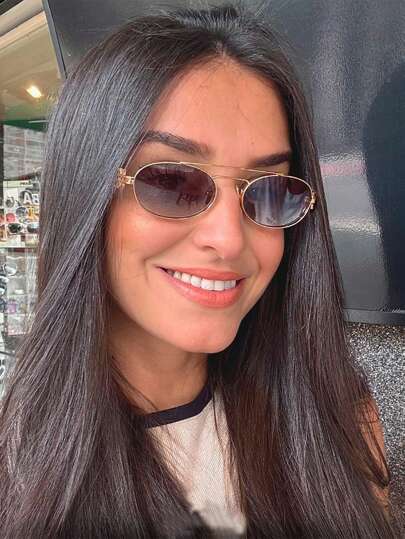 1 Stück Y2K modische retro ovale kleine Rahmen modische Brille, elegant und raffiniert, lässig und vielseitig, geeignet zum Tragen bei verschiedenen Anlässen als modische Frauenbrille