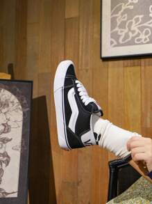 Vans Unisex Canvas Low-Top Sneakers, Casual Lightweight Trainers, Couple Shoes - VN000CQ96BT