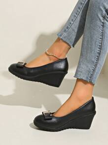 Floral Work Shoes, Lightweight And Non-Slip, Wedge Heel, Black Leather Slip-On Office Shoes For Women