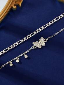 2 pièces Bijoux de plage Chaîne multicouche argentée avec décoration de strass papillon. Bracelet de cheville réglable, accessoire d'été pour la fête