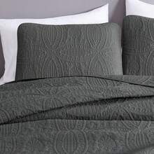 Austin Oversized Bedspread Set 3-Piece Ultrasonic Quilted Soft Lightweight Microfiber Coverlet For All Season - 木炭 - 查看 3