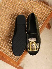 Women Retro Style French Delicate Sun & Moon Embroidery Casual Slip-On Velvet Flat Soft Bottom Loafer Shoes - Dark Green - View 6