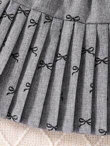 2 件套少女韩版蝴蝶结吊带背心 + 百褶裙套装，灰色优雅设计，精美蝴蝶结印花，适合休闲、校园、演出、夏季外出，展现甜美高端造型