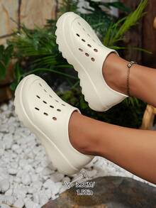 Women's Fashionable Slip-On Sandals, Comfortable Thick Sole, Non-Slip And Waterproof, Breathable And Casual EVA Clogs, Suitable For Dating, Outdoor Party And Beach Shoes