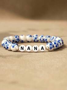 1PC Elegante 8mm Feito à Mão Azul e Branco Porcelana Stretch Pulseira de Contas, Presente de Aniversário, Presente de Aniversário, Presente para Nana/Mimi/MaMa/Vovó