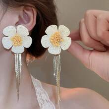 Andkiss 1 Pair Bohemian Style Floral Tassel Earrings