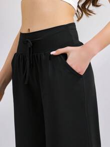 1pc Women 7/8 Capri Yoga Pants, Made Of Stretchy Breathable Comfortable Fabric, High Waist With Drawstring And Pockets Design, Suitable For Gym Workout, Yoga, Streetwear, Tennis, Golf, Cycling And Hiking, A Great Leggings For Active Lifestyle