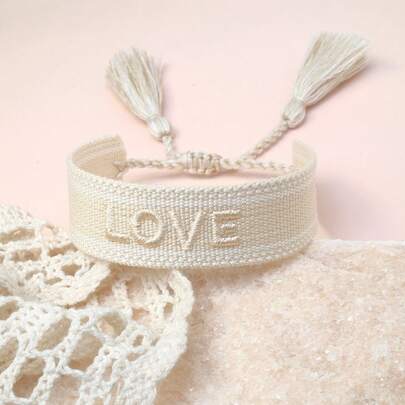 1pc Handmade Adjustable LOVE Embroidered Boho Casual Beach Style Bracelet, Suitable For Friends, Family, Couples As Gifts, Festival, Party, Travel, Daily Wear, Blessing Cord