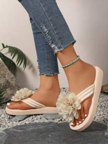 Sandali platform con design a fiori per ragazze adolescenti, ciabatte da spiaggia antiscivolo con stampa, stile di moda vacanziero