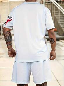 Conjunto de Camiseta e Shorts Boston Gráfica - Plus Size Masculino, Streetwear Casual, Mistura de Poliéster, Lavável em Máquina, Decote Redondo, Não Transparente com Design Minimalista Moderno de Cabeça de Touro, PLUS SIZE - Multicolorido - Visão 2